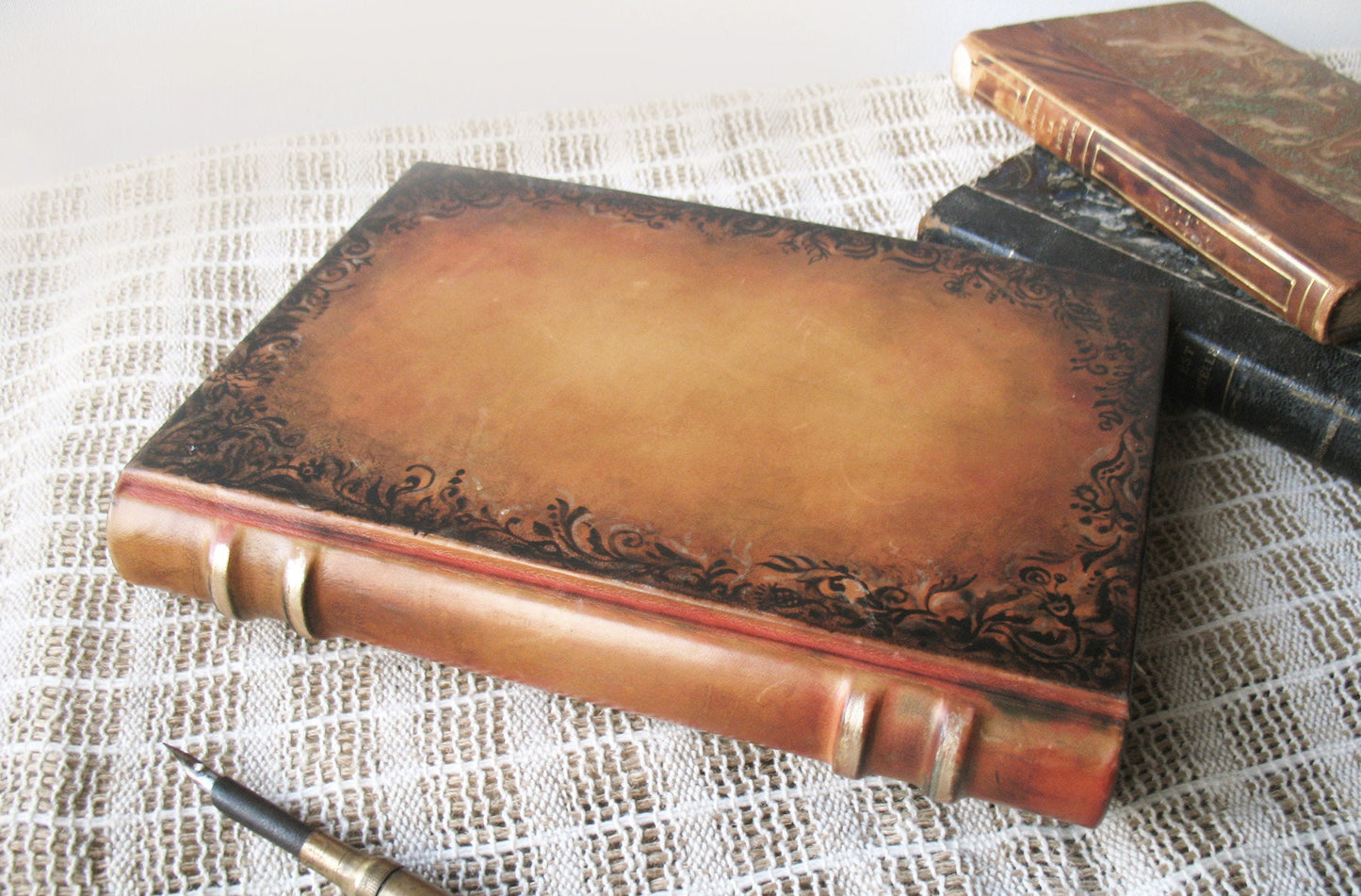 large leather journal - handmade large brown blank book - painted leather journal - medieval style blank book - vintage style paper