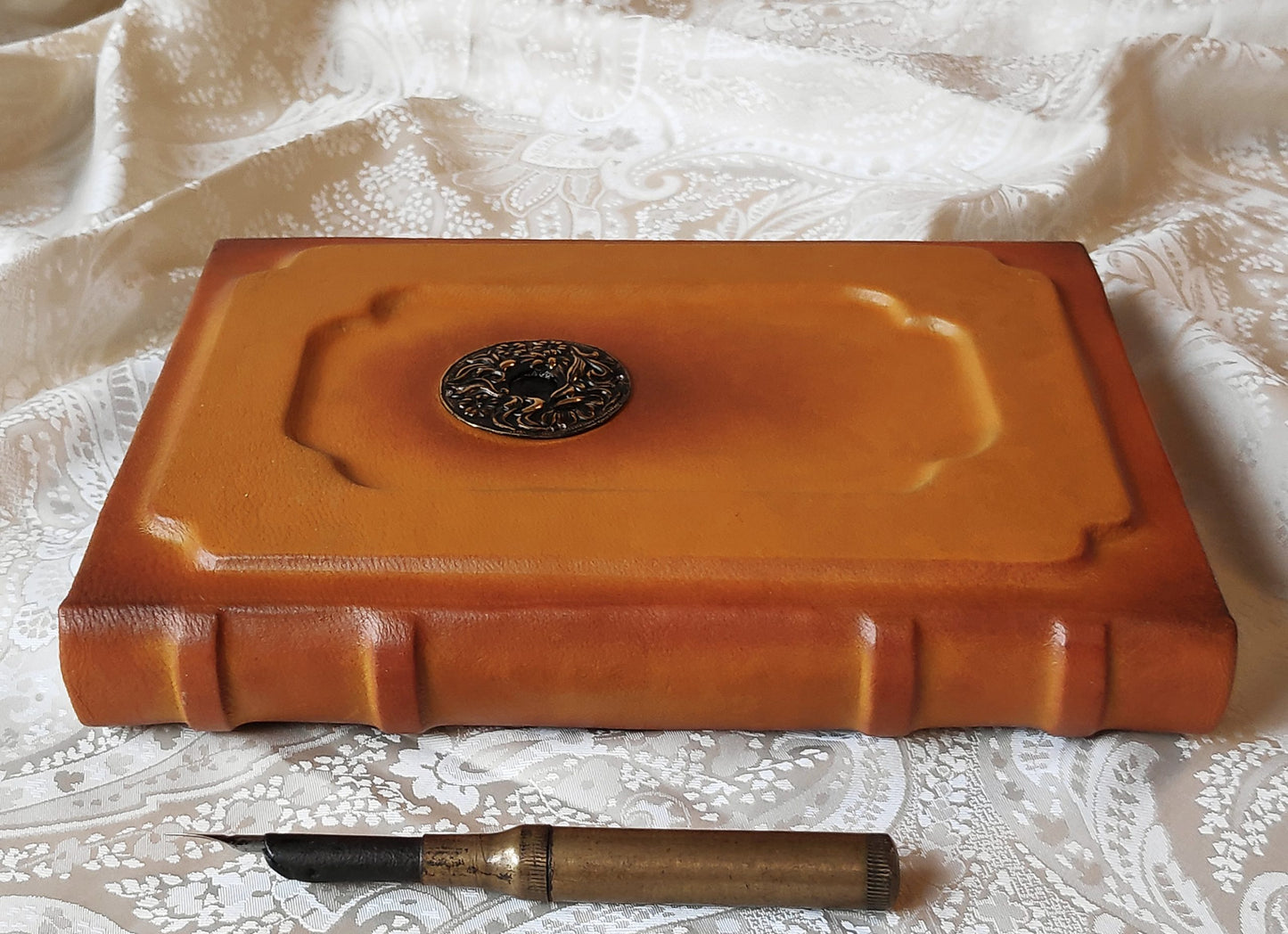 Medieval leather journal - handmade large yellow ocher blank book - medieval style - vintage style paper