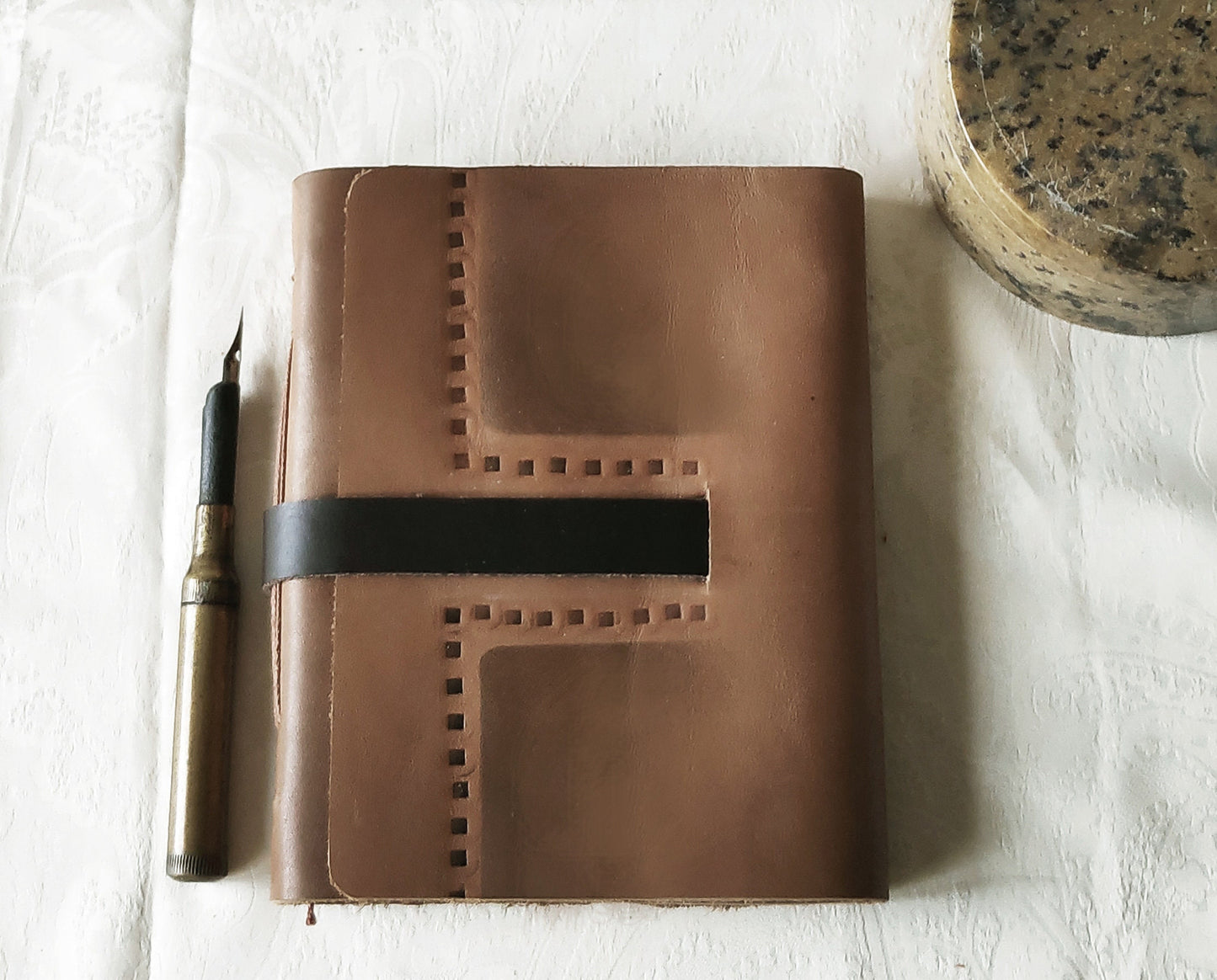 handmade beige brown leather journal, tooled vintage style cover, leather notebook, vintage style paper, travel diary, pocket journal