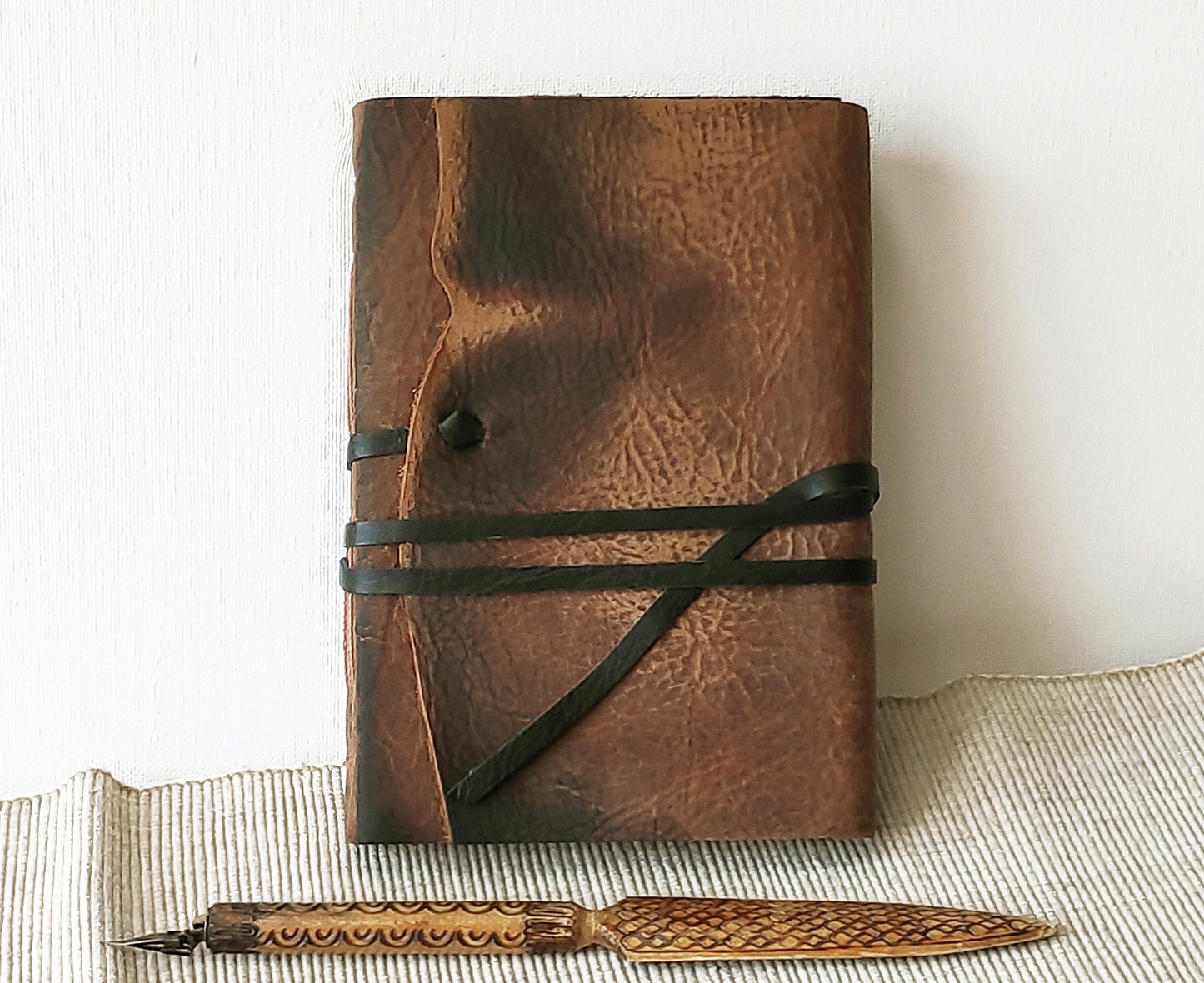 brown leather journal - rustic notebook -blank book, diary with vintage style pages - leather travel diary,leather pocket notebook