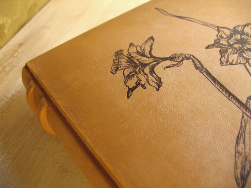 Narcissus - Vintage Style Large Leather Journal - Botanical Collection