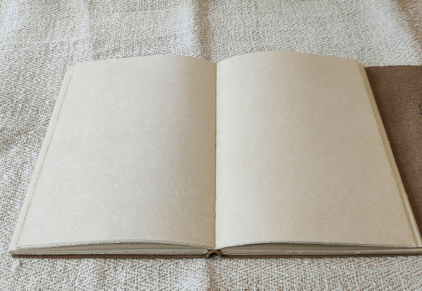 large leather journal, rustic beige leather diary, vintage style cover, handmade leather notebook, vintage style paper