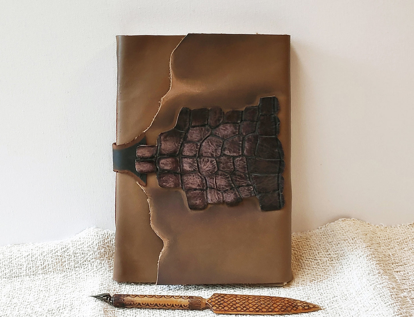 large leather journal, rustic beige leather diary, vintage style cover, handmade leather notebook, vintage style paper