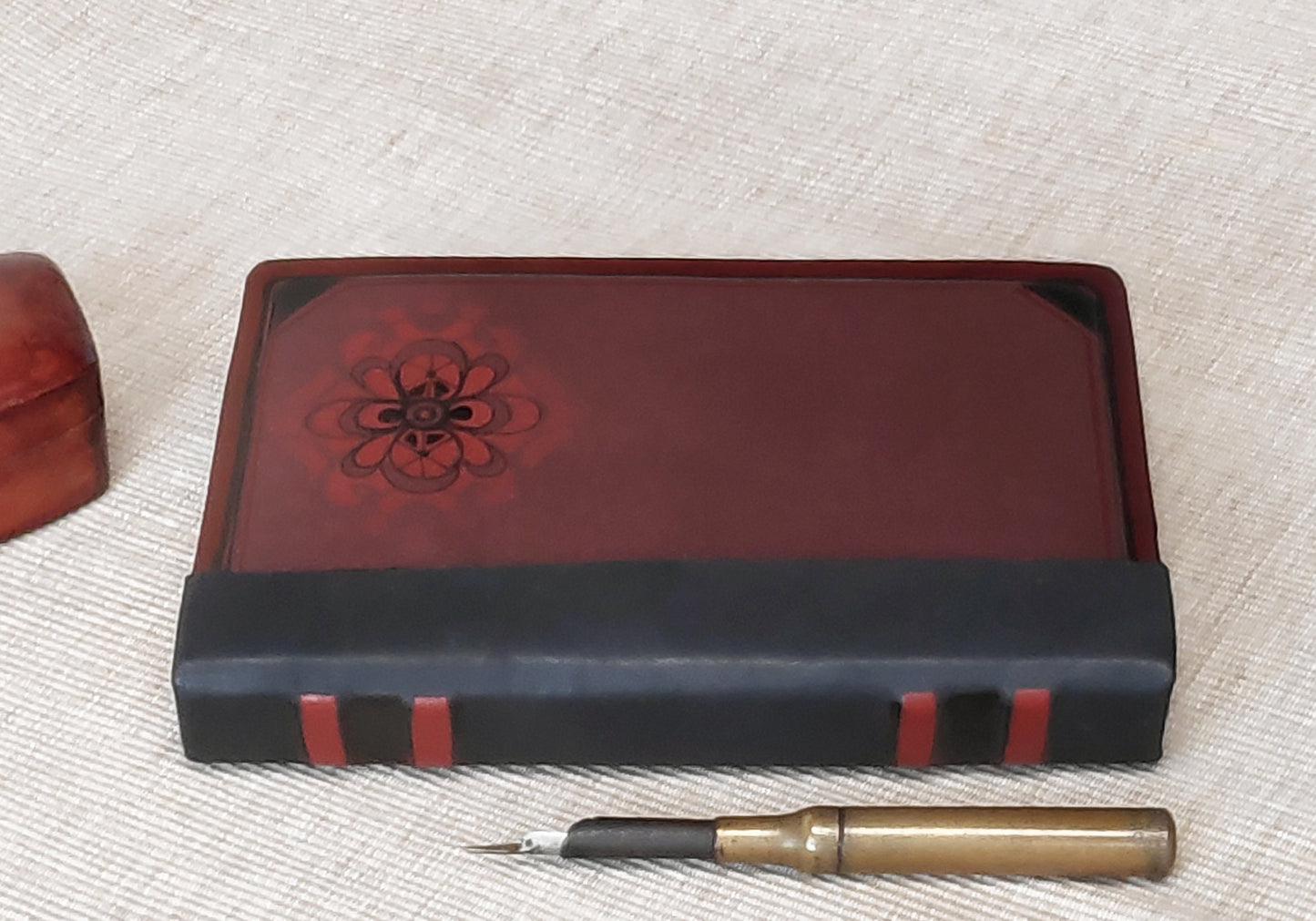 burgundy leather journal, vintage style pages, handmade leather journal, pocket leather diary, blank book, pocket travel journal