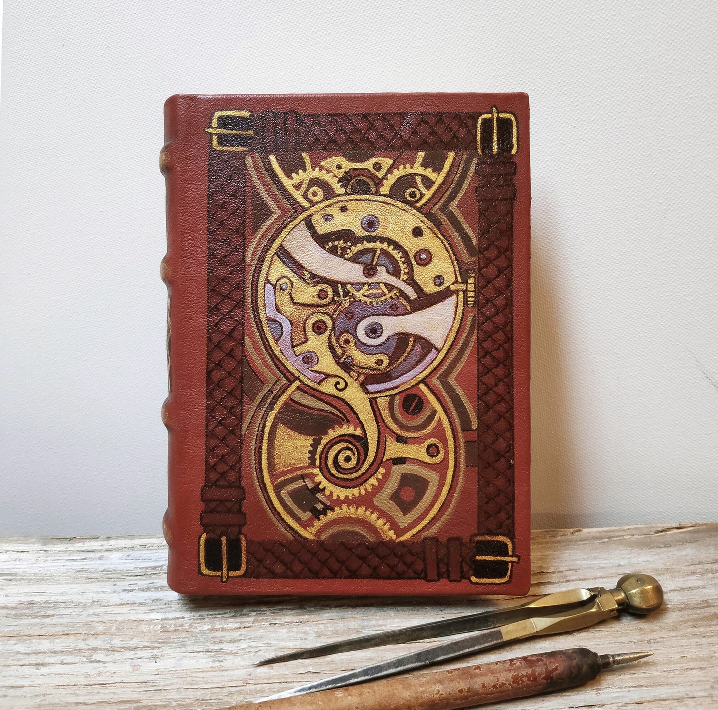 Watch pattern steampunk leather journal, handmade book, notebook in vintage style, blank paper, hand painted - The secret life of watches