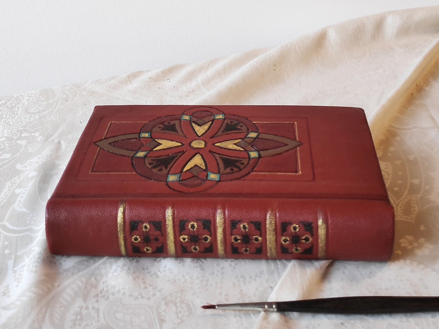 Leather blank book, leather journal in vintage style, chestnut brown notebook , real leather, hand painted, Mystic Flower
